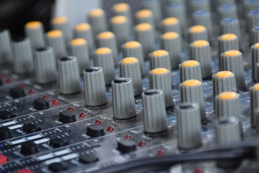 mixer, sound, music-4215947.jpg